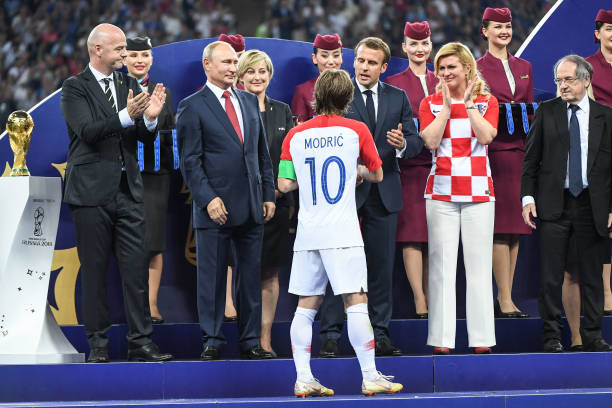 那的财务问 那的财务问